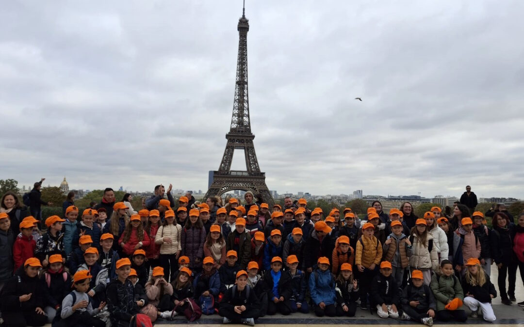 Les séjours scolaires à Paris continuent avec enthousiasme !